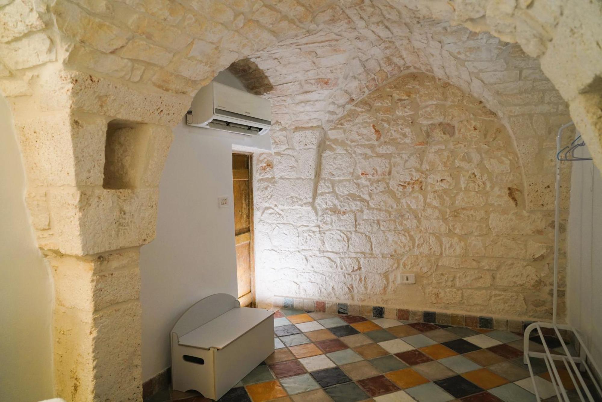 Villa Domus Magistri - A Pochi Passi Dal Centro Storico Ostuni Exterior foto